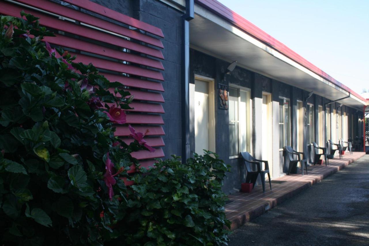 Benjamin Singleton Motel Exterior photo